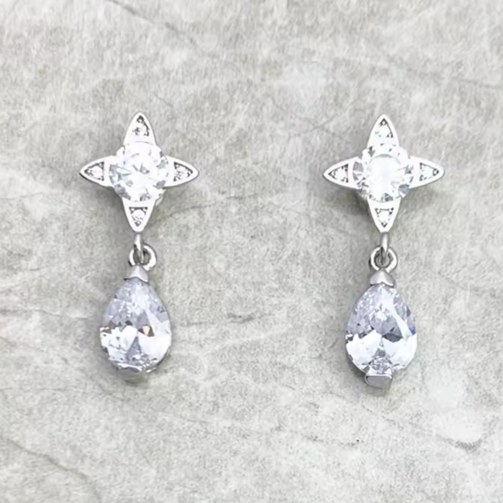 NWOT Sterling silver white zirconia star and drop earrings